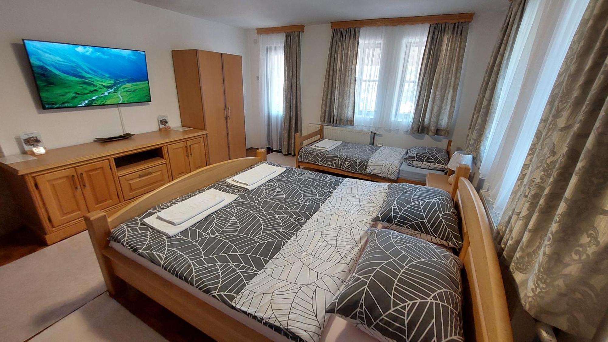 Panorama Travnik Aparthotel Ngoại thất bức ảnh